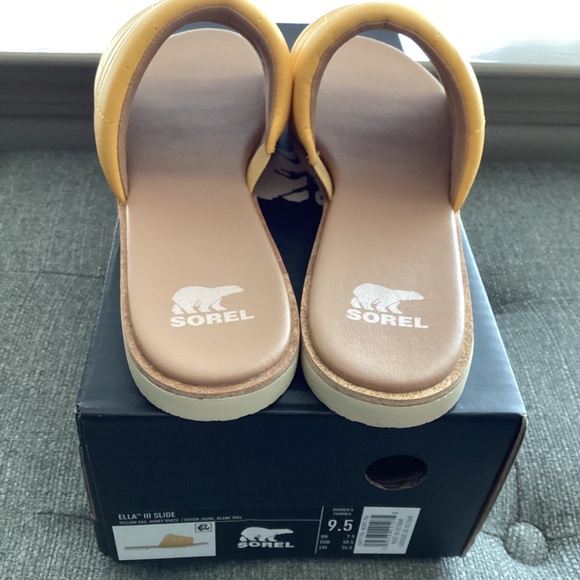 SOREL Ella III Quilted Puff Slide Sandal (Women), size 9.5 M - Picture 7 of 9